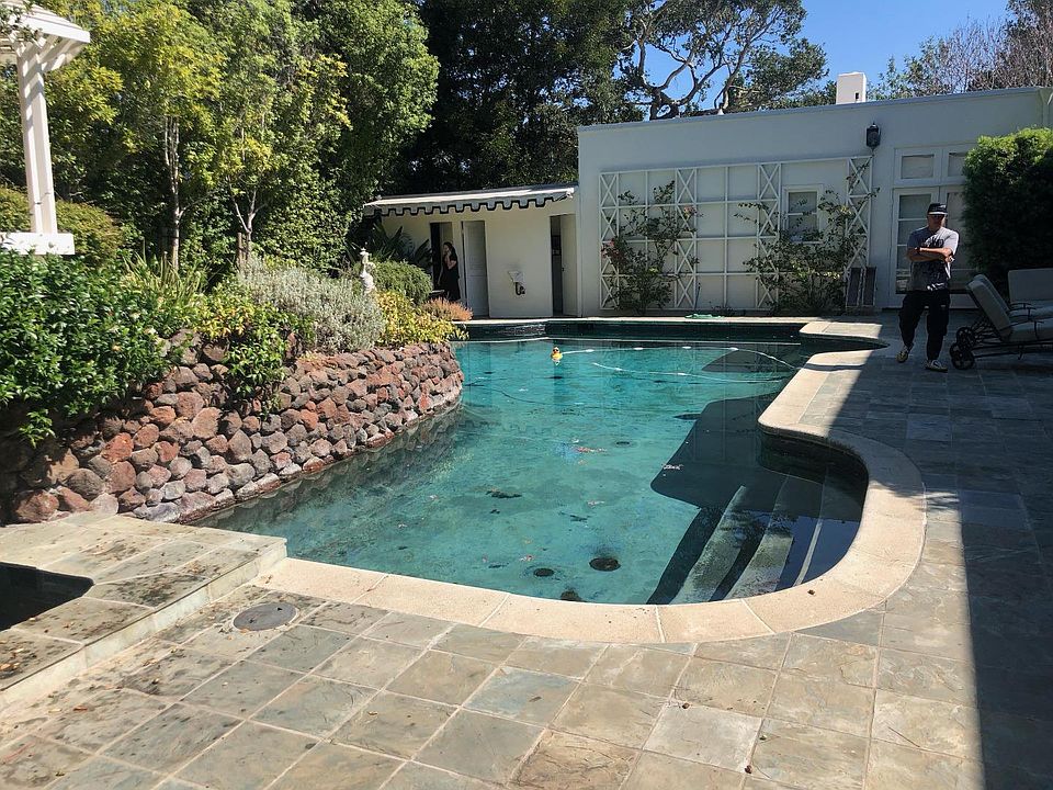 2nd image of 1108 Barroilhet Ave
