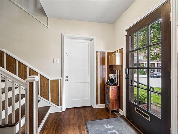3rd image of 1657 Bonnie Brae St