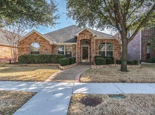 1820 Amber Ln, Carrollton, TX 75007