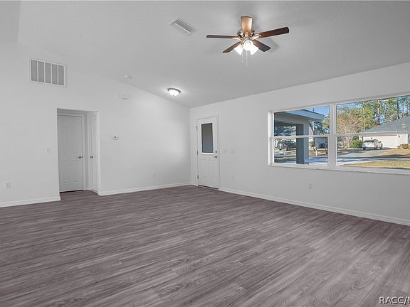 5th image of 8530 N Gilovu Dr