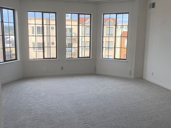 4th image of 29 Balboa St APT 4