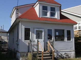 36 Barberie Ave, Highlands, NJ 07732