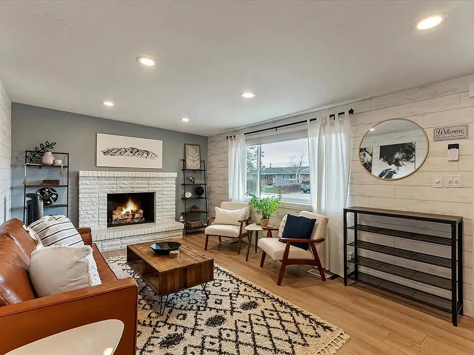 10185 S Amaryllis Dr