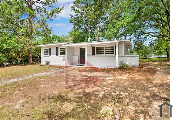 6100 Lorma Rd — Photo 5