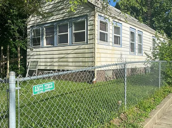 1600 E Ash St, Springfield, IL 62703