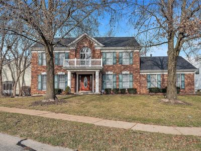 2541 Christopher Lake Ct, Saint Louis, MO, 63129