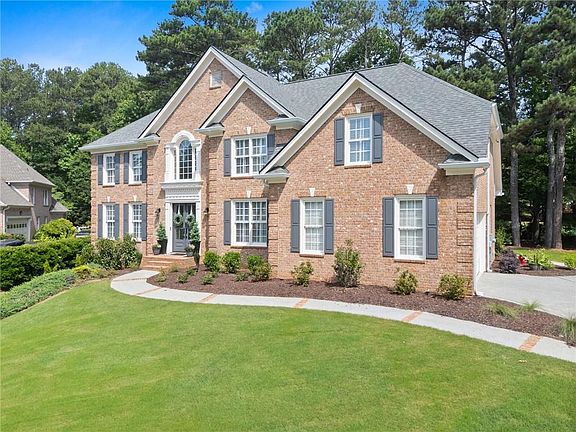 3rd image of 1483 Greensboro Way