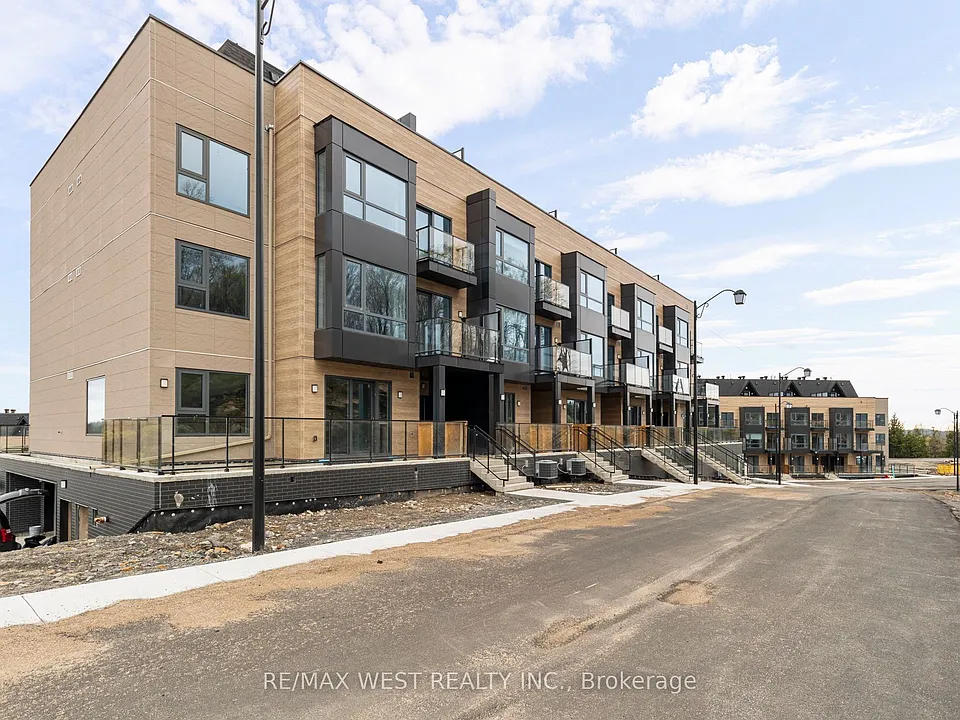 119 Town Line Rd E #D208