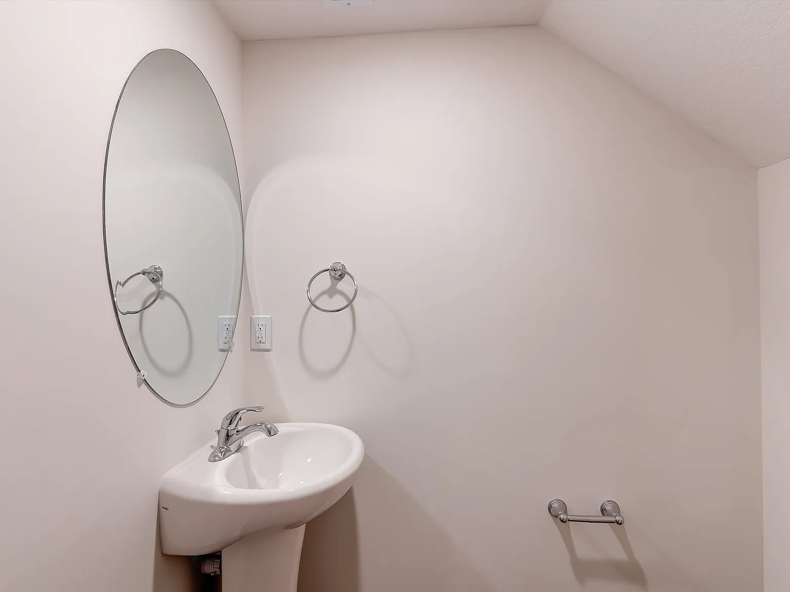 446 East Norton Road - 1 — Photo 3