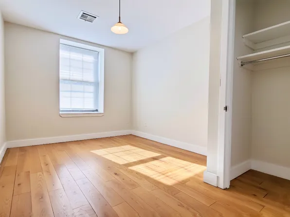 171 Suydam Street image 9 of 15