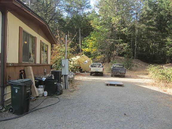 3rd image of 16856 Highway 238