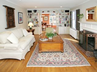 4124 Aspen St, Chevy Chase, MD 20815