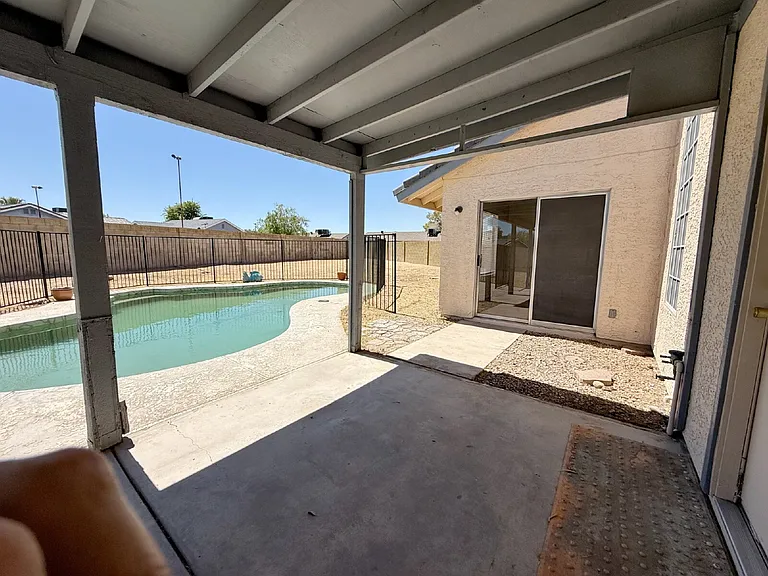 18183 N 58th Ln — Photo 32