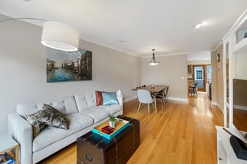 221 23rd ave - 3 bedrooms — Photo 3