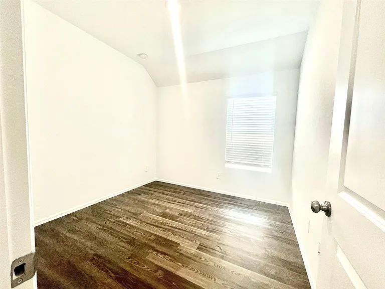 17477 Rosewood Manor Ln — Photo 12