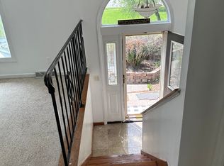 2152 Haslett Rd, East Lansing, MI 48823