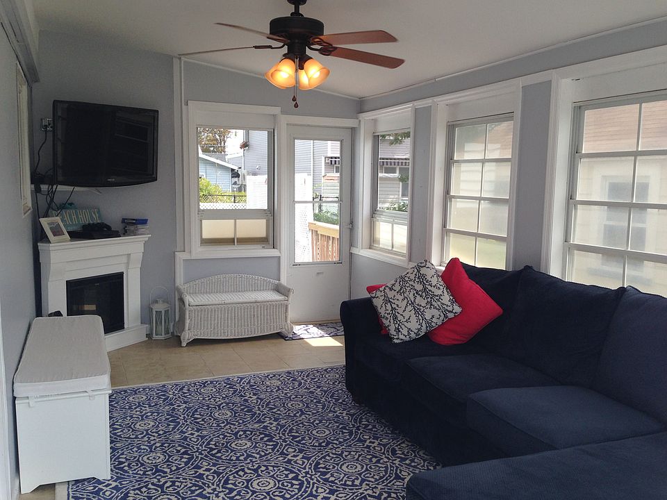 109 Arcadia Walk, Breezy Point, NY 11697 Zillow