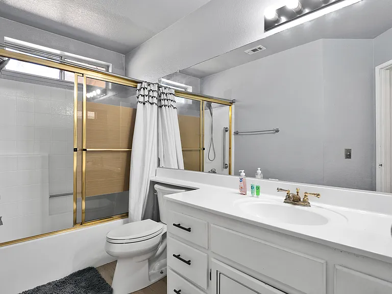 12675 Elmhurst Dr — Photo 23