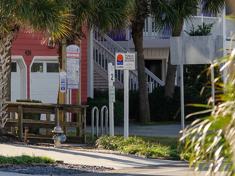 507 N Fort Fisher Blvd — Photo 58