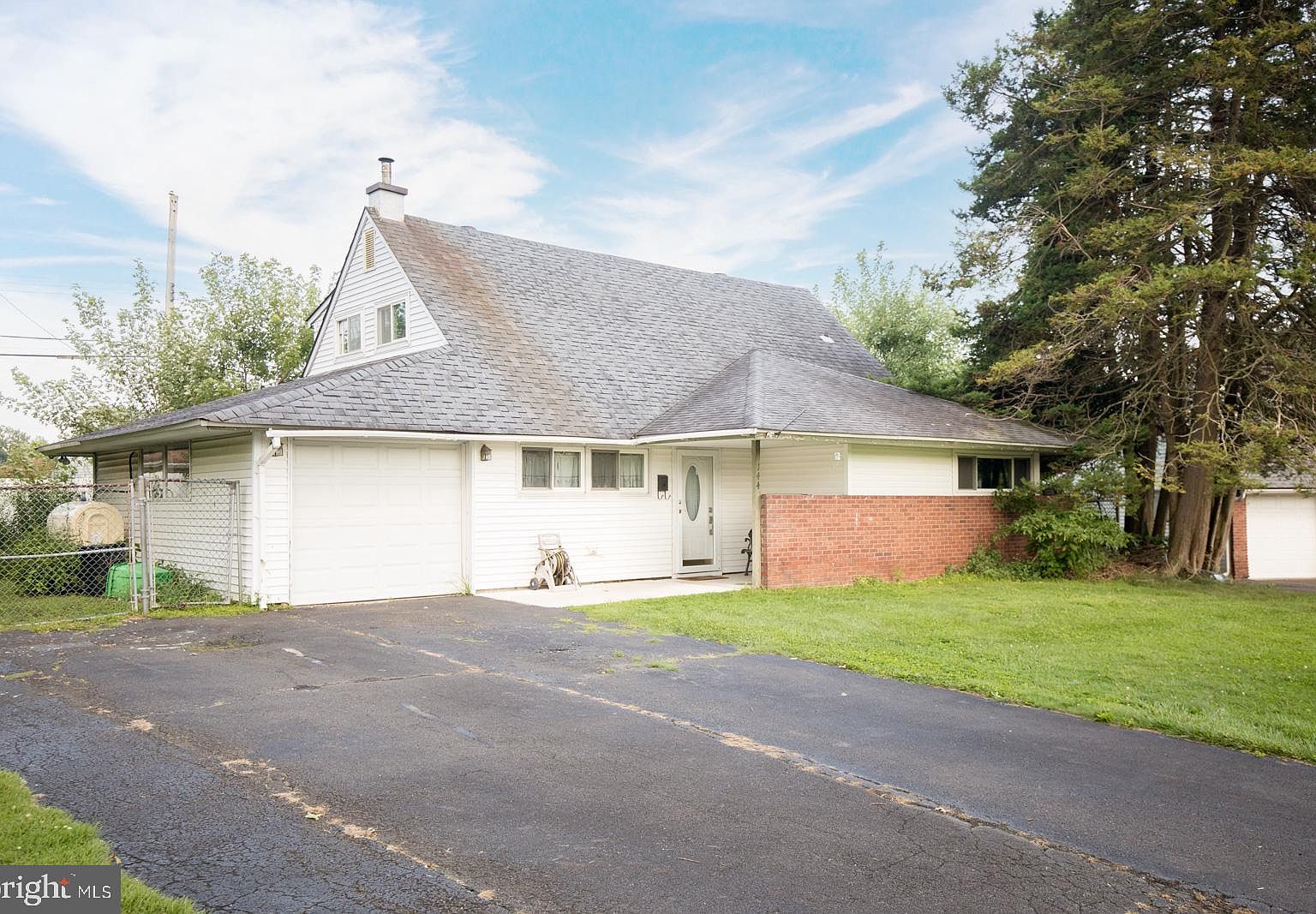 144 Highland Park Dr, Levittown, PA 19056 Zillow