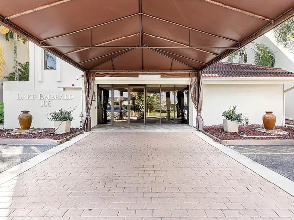 106 Lake Emerald Drive #206, Oakland Park, FL 33309