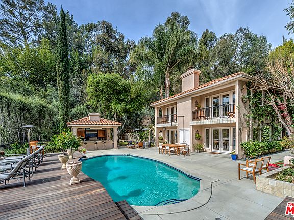 3rd image of 1230 La Collina Dr