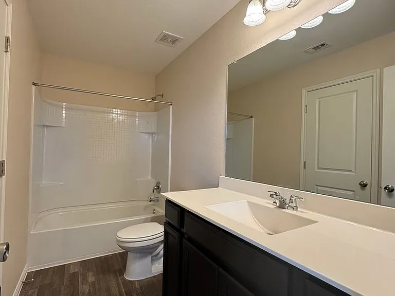 105 Rainey Dr — Photo 15