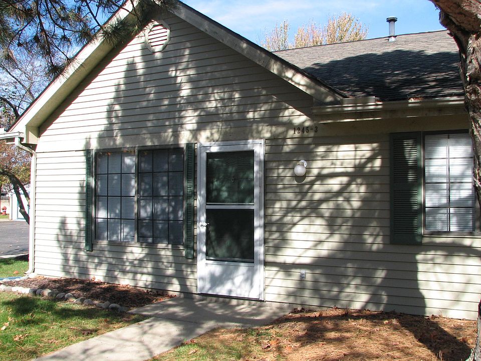 1st image of 1245 Oxford Manor Ct APT 3