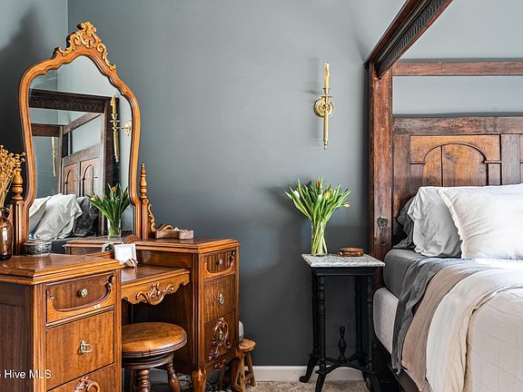 4th image of 226 Middle Ridge Drive