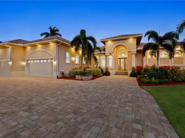 18018 Broadview DR, NAPLES, FL 34114