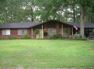 307 Bellevue Cir, Kosciusko, MS 39090