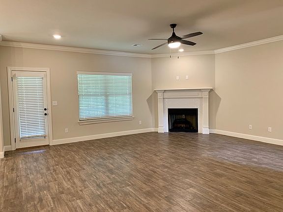 4th image of 20 Kendal Dr