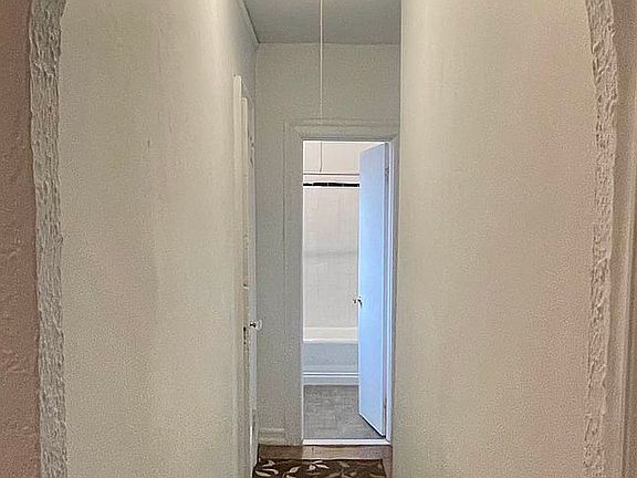 3rd image of 3640 Bronx Blvd APT 6F