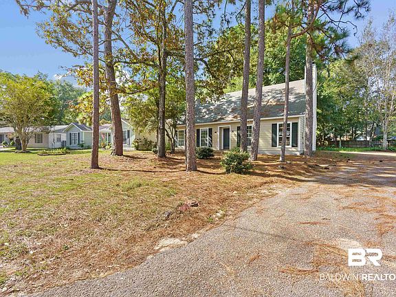 2nd image of 106 Tibidow Cir