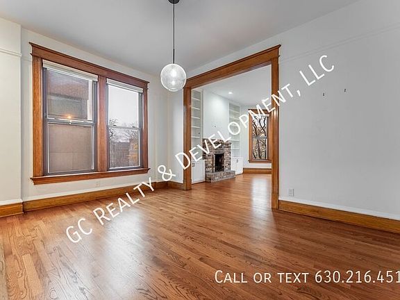 2nd image of 2147 N Kenmore Ave #3S