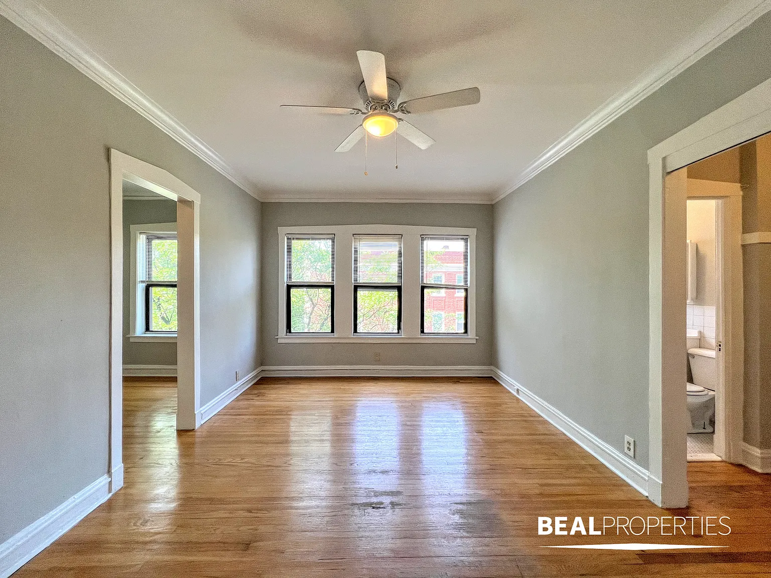 4601-09 N Lincoln Ave — Photo 4