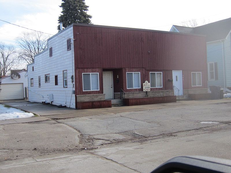 1st image of 306 N Chilson St