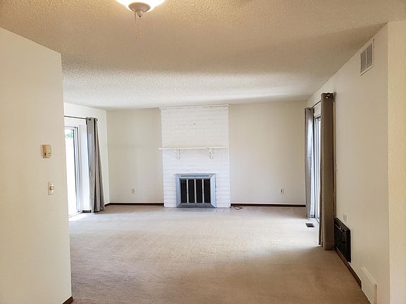 2nd image of 1501 Belero St