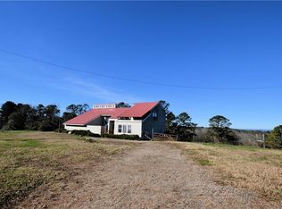 1669A High Point Rd, Bowdon, GA 30108