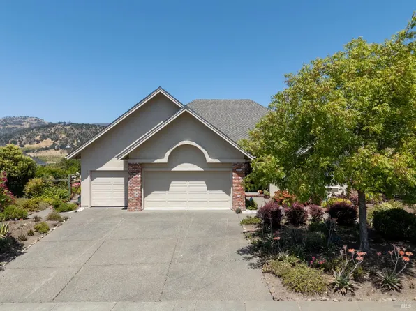 6327 Meadowridge Drive, Santa Rosa, CA 95409