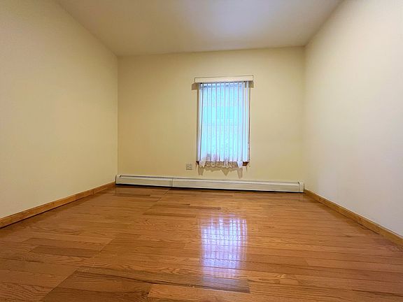 5th image of 1572 78th St