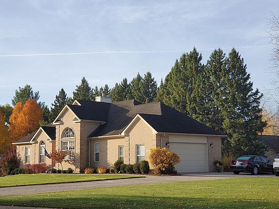 2nd image of 1106 Courtney Ct