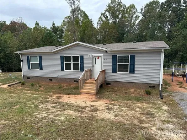 1812 Woodbine Rd, Kingstown, NC 28150