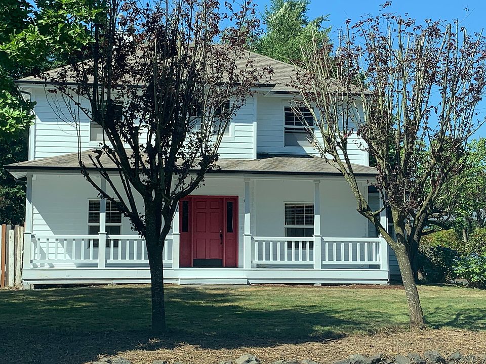 A beautiful Enumclaw home