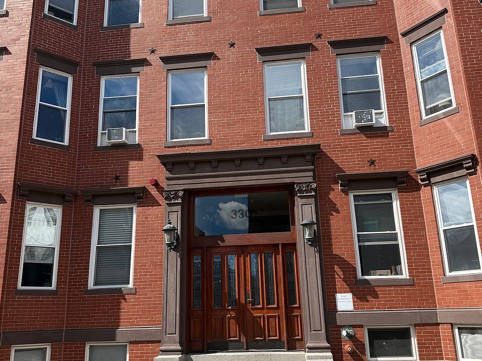 1st image of 330 Summit Ave Unit 104