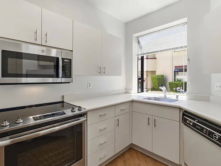 101 Shorebird Cir — Photo 9