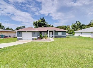 6093 E Malverne St, Inverness, FL 34452