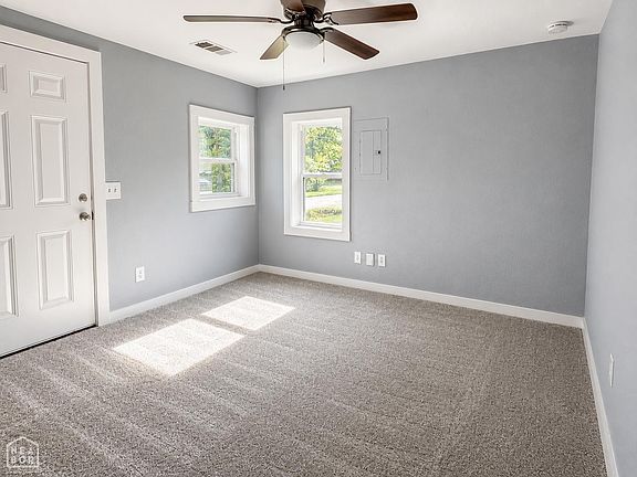 2nd image of 108 W Forrest St