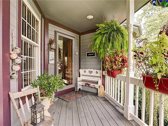 Nothing says "welcome home" like walking up to this front door!