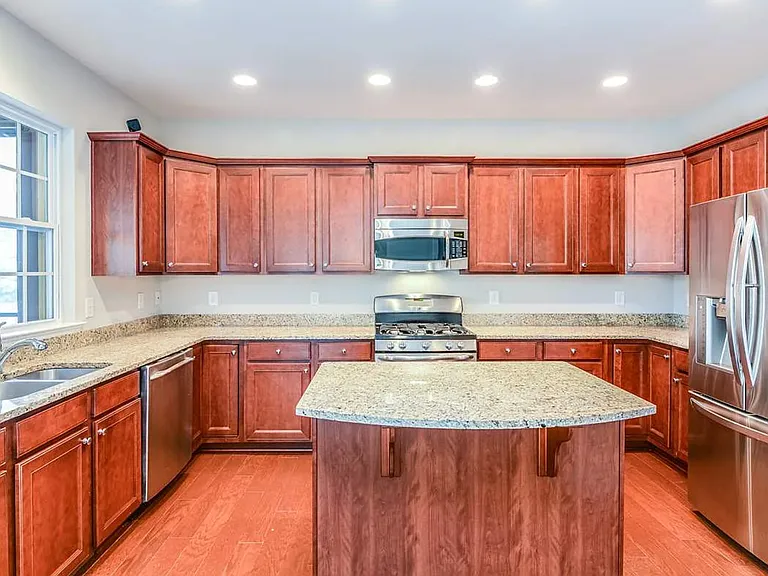 8733 Macedonia Lake Dr — Photo 9